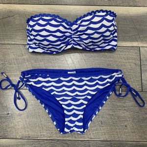 Seafolly Scallop Bandeau Bikini with underwire